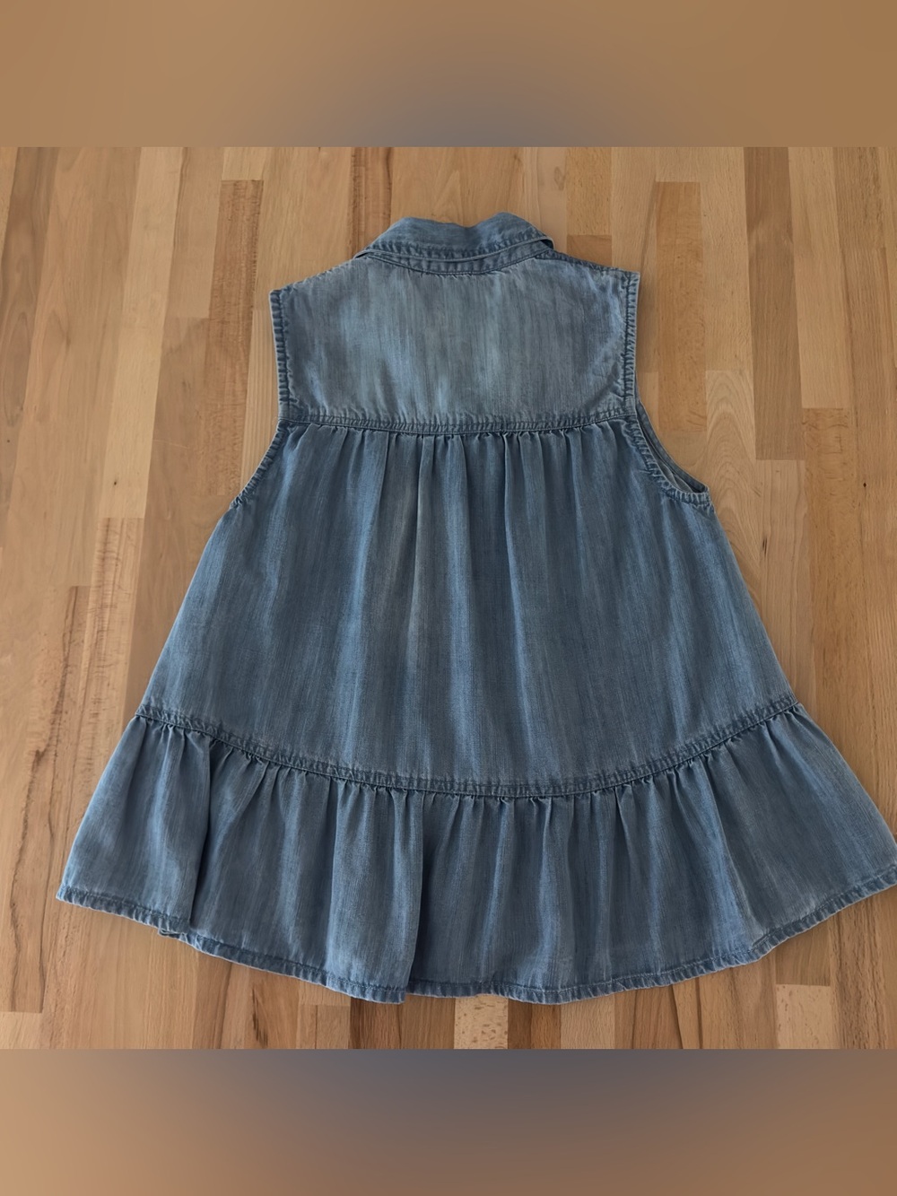 Elan Tencel Ruffle Button-Front Tank - Picture 5 of 9